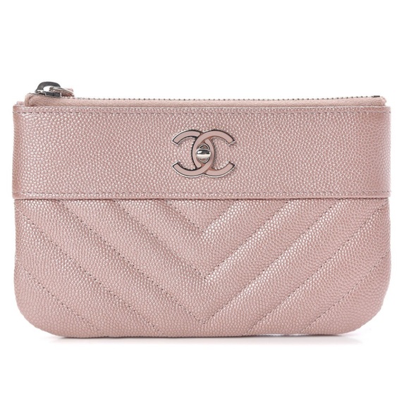 ❌Sold❌ NWT Chanel 19P Mademoiselle Mini O Case - Picture 1 of 8